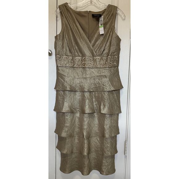 R&M Richards Womens Sleeveless Long Cascade Evening Dress Gold Sz 8 - Picture 1 of 9